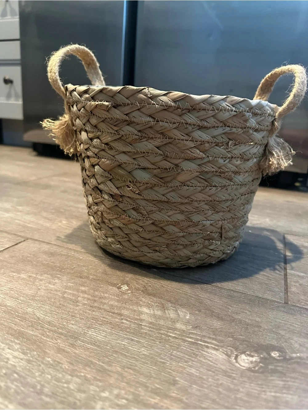 Handwoven Seagrass Storage Basket with Handles - Natural Cream & Tan